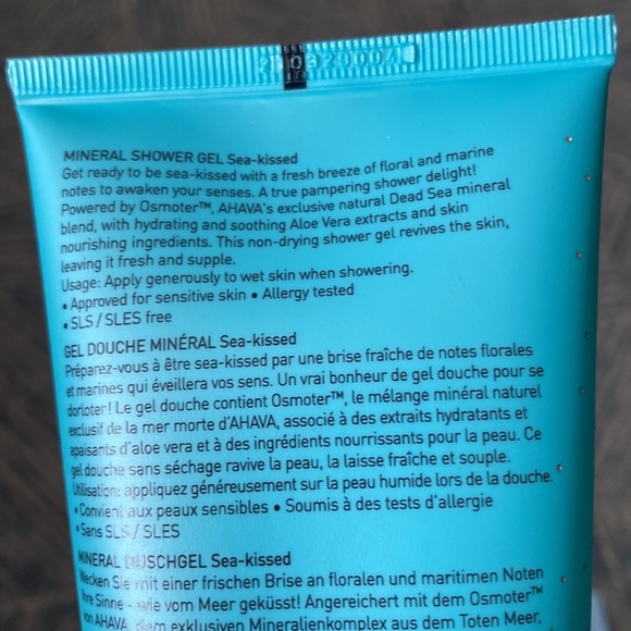 NIB AHAVA Deadsea Water Mineral Shower Gel - Picture 2 of 4